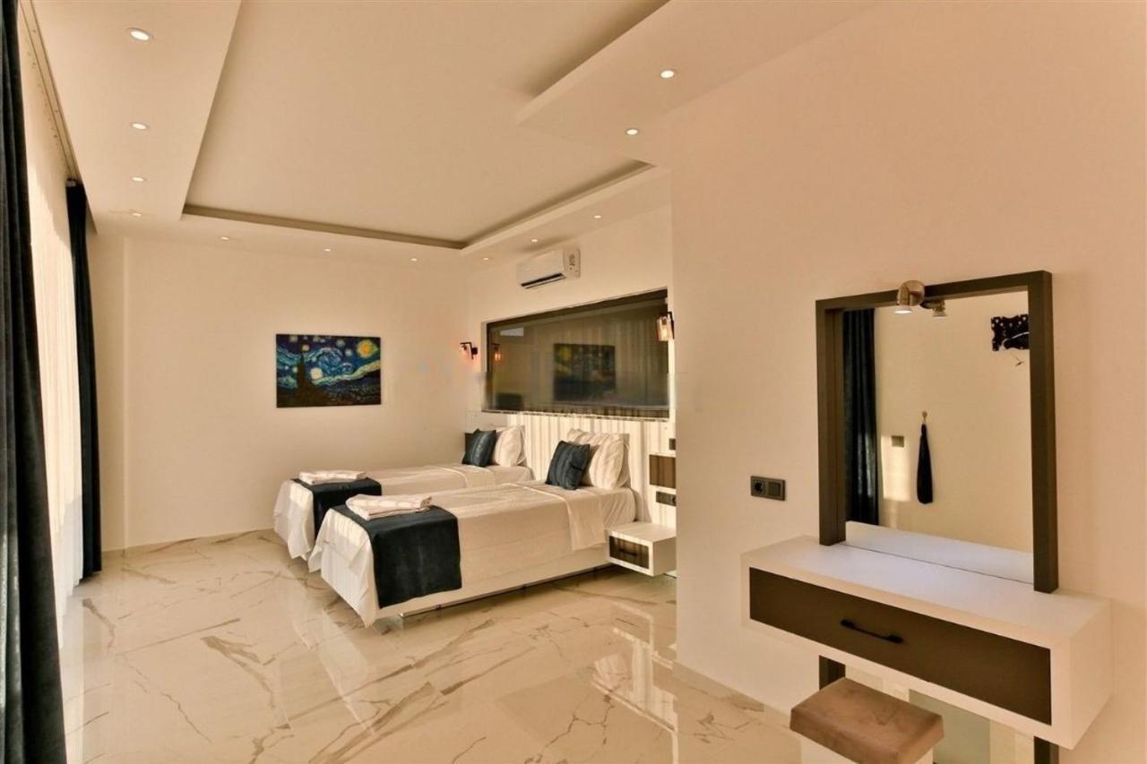 Villa Lycian-Kalkan 3 Bedroom-2 Jakuzzies-Sauna-Turkish Hamam-Huge Private Pool&lovely garden Kas Bagian luar foto