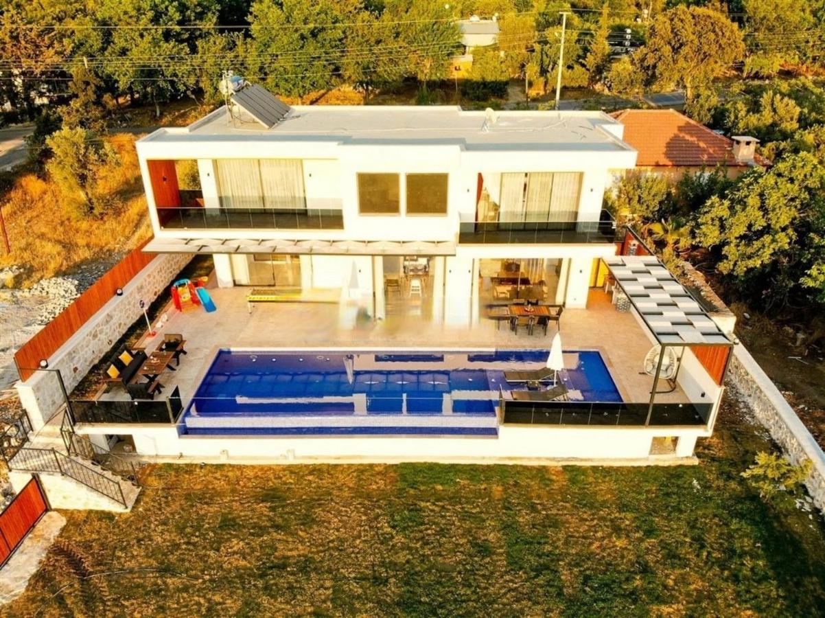 Villa Lycian-Kalkan 3 Bedroom-2 Jakuzzies-Sauna-Turkish Hamam-Huge Private Pool&lovely garden Kas Bagian luar foto